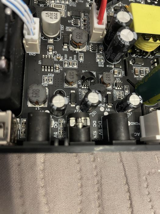 ДБЖ dc1018l для інтернету