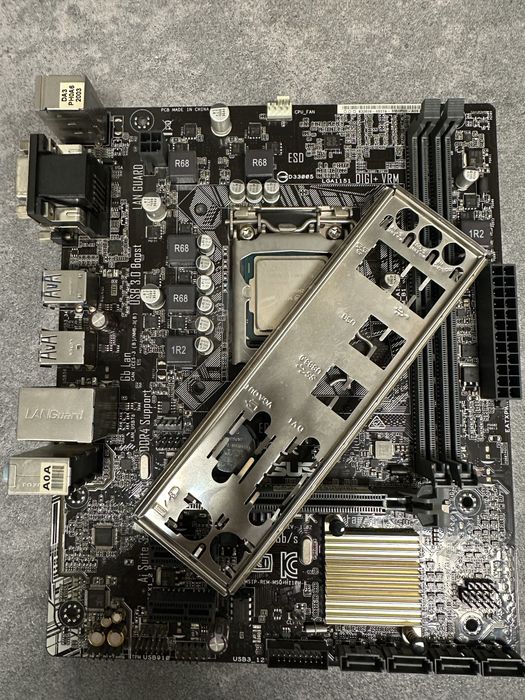 Asus  H110M-K  + i5 6400 + chłodzenie