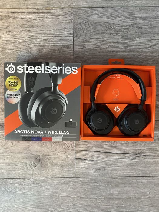 SteelSeries Arctis Nova 7 wireless