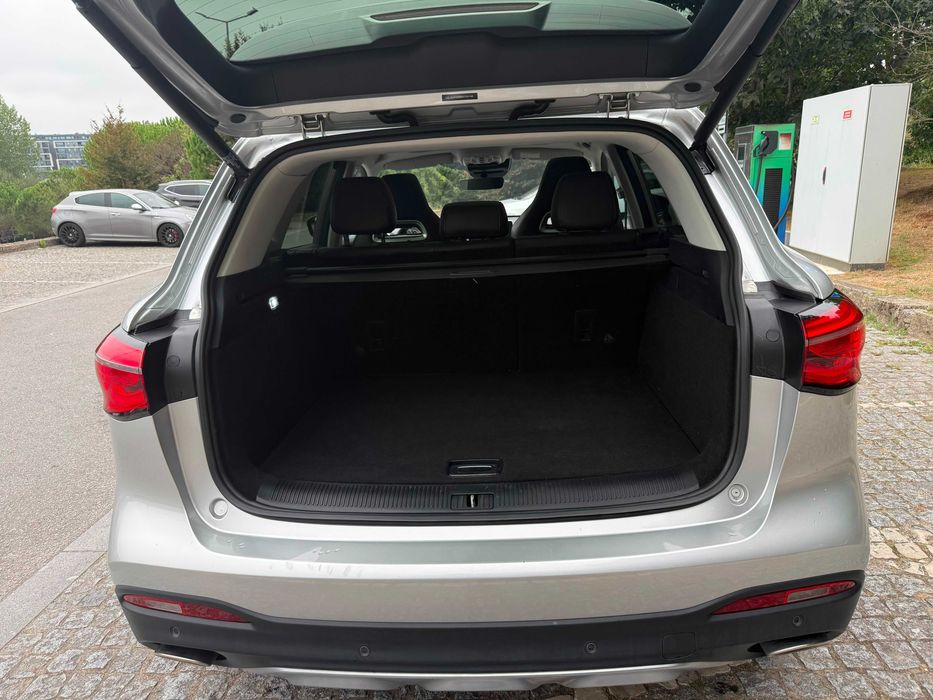 MG EHS 1.5 T-GDI PHEV Luxury — 2022 — 81.000  km — IVA Dedutivel