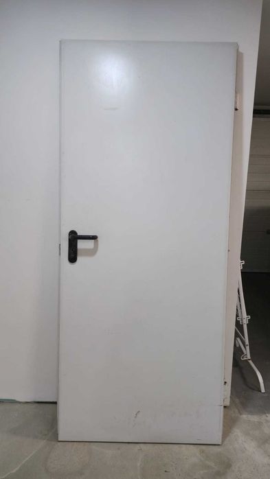 Porta Corta-Fogo com aro e fechadura