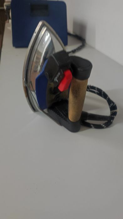 Silter 2005E wytwornica pary 5l z żelazkiem