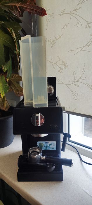 Рожковая кофеварка DeLonghi ECP 31.21 BK.