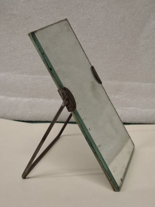 Audrey Hepburn lusterko stołowe prl