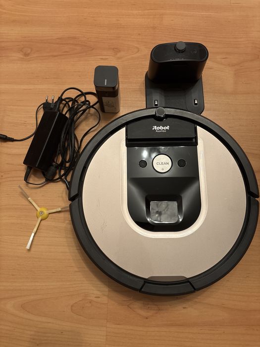 Aspirador iRobot Roomba 966