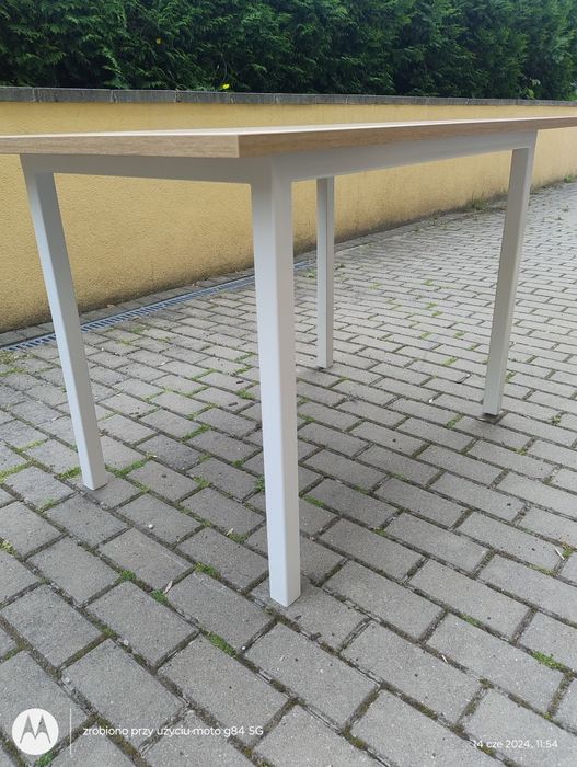 Nowy stół do salonu kuchni pokoju biały loft blat drewnopodobny