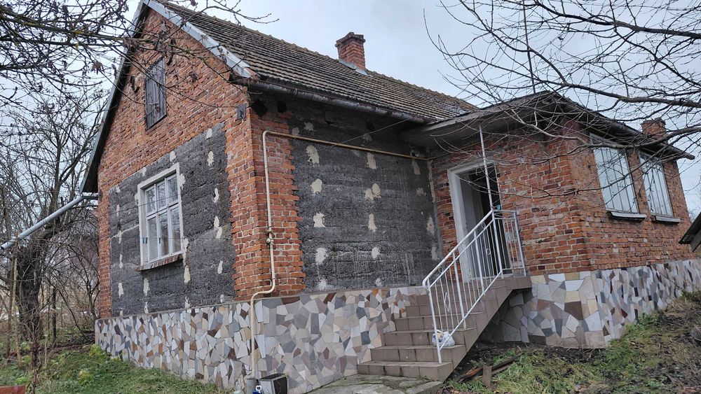 Цегляний будинок з ділянкою 12 соток в Давидів 5км до Львова