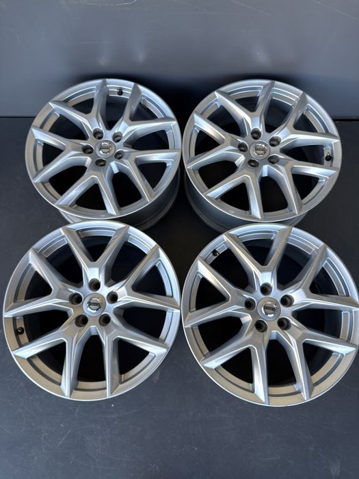 Felgi aluminiowe 18 cali 7,5J et 50,5 Volvo xc60