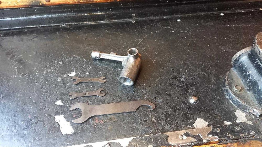 Комплектные ключи для мопедов,велосипедов РМЗ,ЛМЗ,ЗИФ,ХВЗ и др. СССР