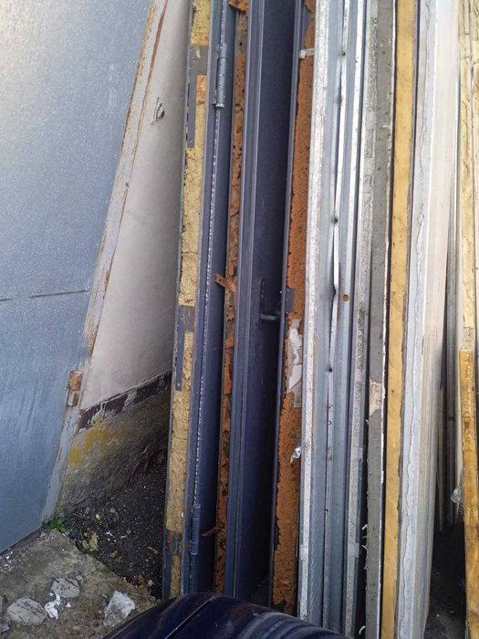 Двері металеві б/у