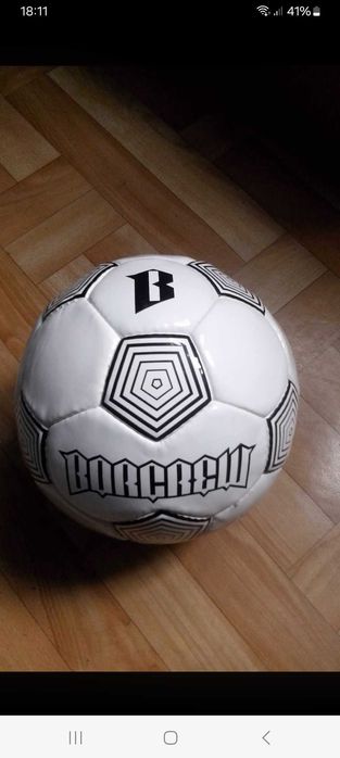 Piłka Borcrew kolekcjonerska (2018r)