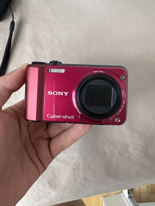 Цифровий фотоапарат Sony Cyber Shot DSC-H70