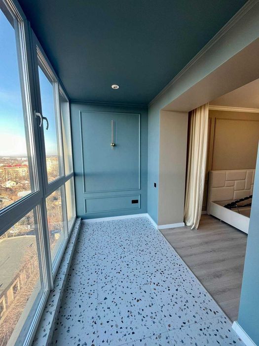 Продаж 1к квартири 52 кв. м на вул. Героїв Крут RUBI 28081