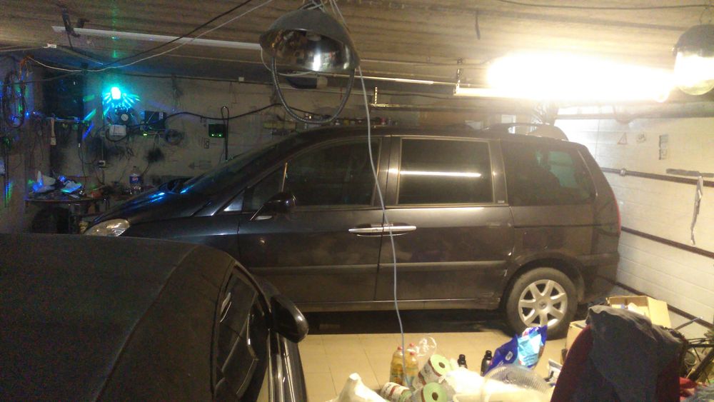 Peugeot 807 2.2hdi 136 л.с. 2004