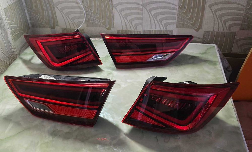 Vendo farolins traseiros para Seat Leon5F8 em perfeito estado