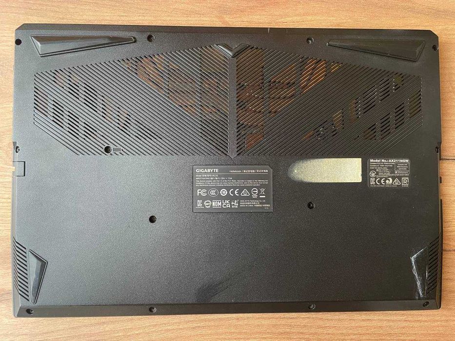 Ноутбук Gigabyte G5Ge