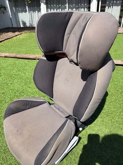 Cadeira Auto Bebé com ISOFIX – Excelente Estado
