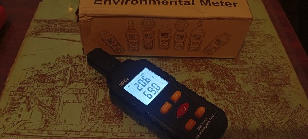 Детектор електромагнітного поля випромінювання S8602