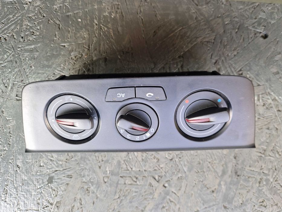 Panel Klimatyzacji Seat Ibiza IV 6J 6J0.820.045