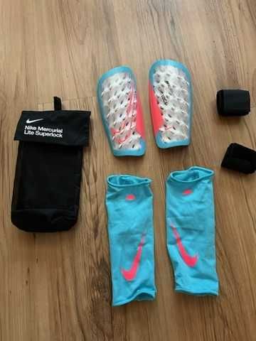 ochraniacze na piszczele - piłka nożna