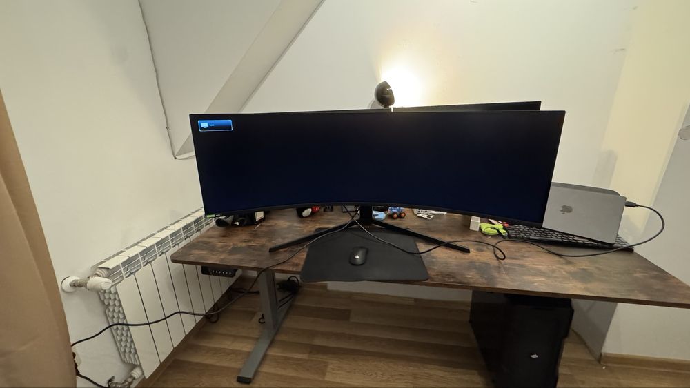 monitor Samsung Odyssey G9 49’