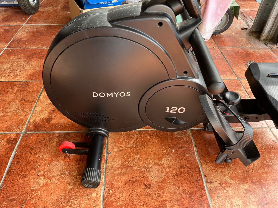 Domyus 120 Rowing Machine445756404904775684