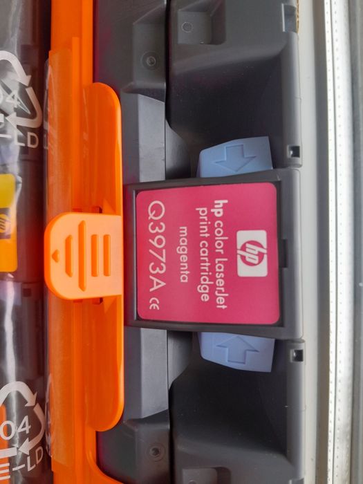 Картриджи цветные и черные для лазерного принтера НР и CANON