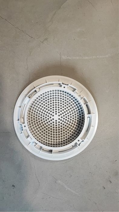 Grelhas de Colunas de som brancas