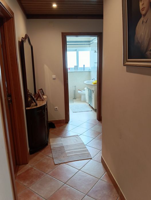 Apartamento T3 com garagem e elevador