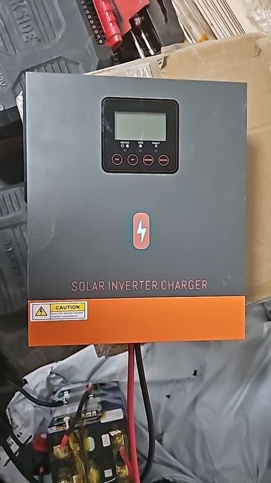 Pure sine wave hybrid inverter 12V 1kW 80A MPPT off-grid64171706555265120
