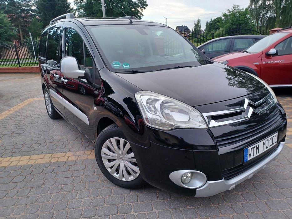 Citroen Berlingo Multispace 1.6hdi klima panorama elektryka super stan z Niemiec