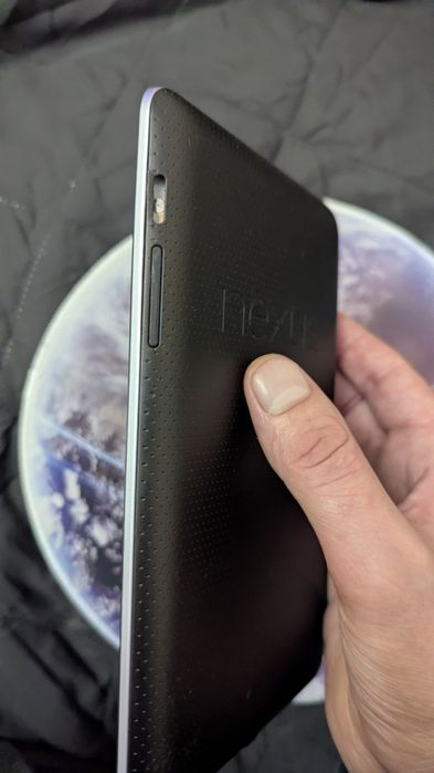 Планшет нексус 7