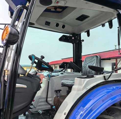 Файтер 504C LUX  мінітрактор із кабіною та кондиціонером