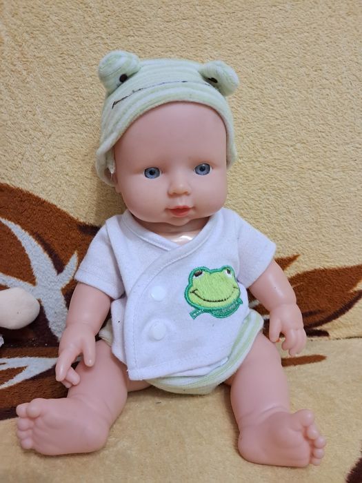 Кукла пупс звук.