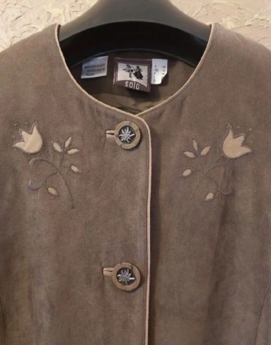 Elegancka niemiecka kamizelka myśliwska M.