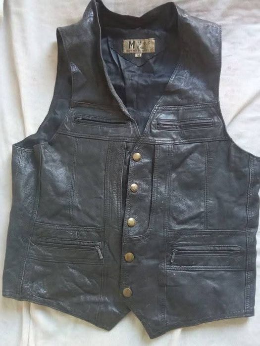 Casacos e coletes de couro cabedal original