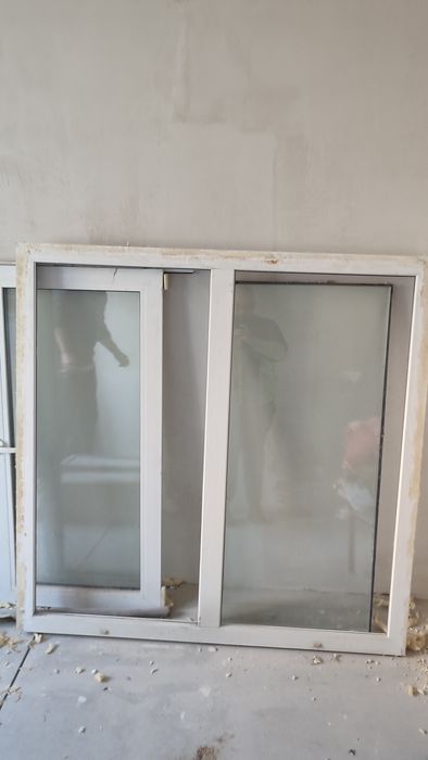 Вікно металопластикове 141×142