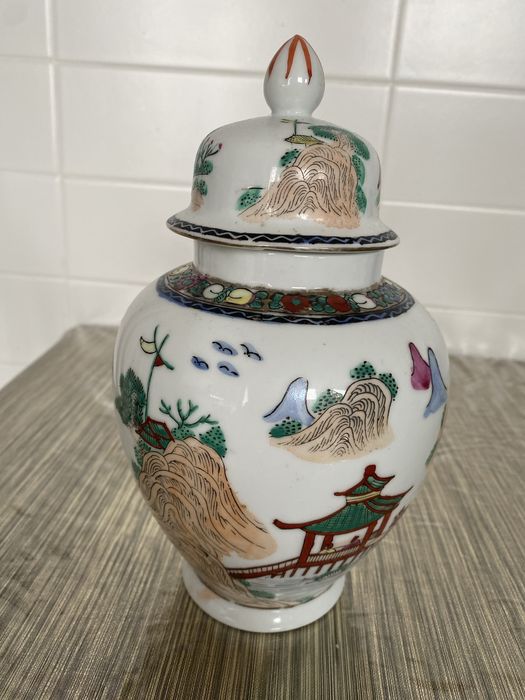 Ancient Chinese Porcelain Jar