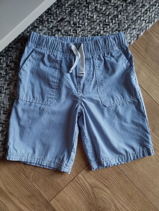 110cm spodenki chłopiece Carter's, szorty w paski