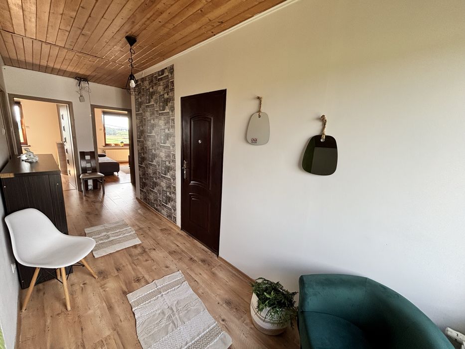 Do wynajęcia piętro domu, monitorowany parking, widok na góry