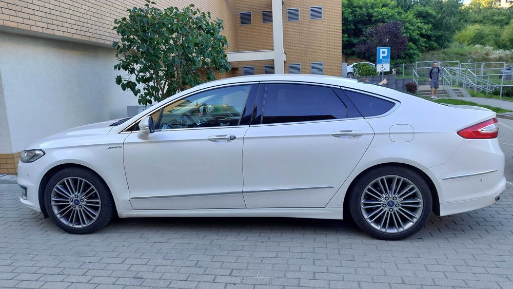 Ford Mondeo Mk5 2.0 203 KM  2018, sedan, I rej. PL, serwisowany