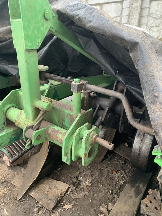 Плуг БОМЕТ 2-25.