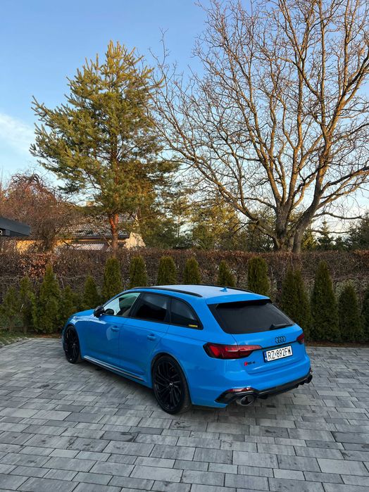Wynajem Audi RS4 Avant 450KM – QUATTRO | Rzeszów |  Krosno  | Tarnów