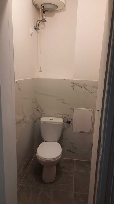 Wynajmę Mieszkanie 73m2(Dwa Pokoje) I Piętro, CO - Piece dla ozdoby