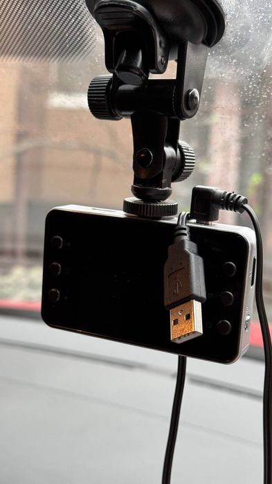 Відеореєстратор Globex HQS-215