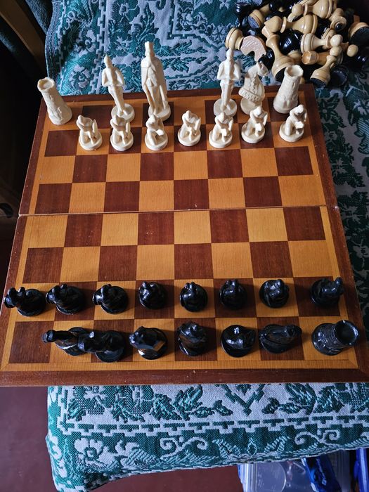 Шахматные фигуры рыцари