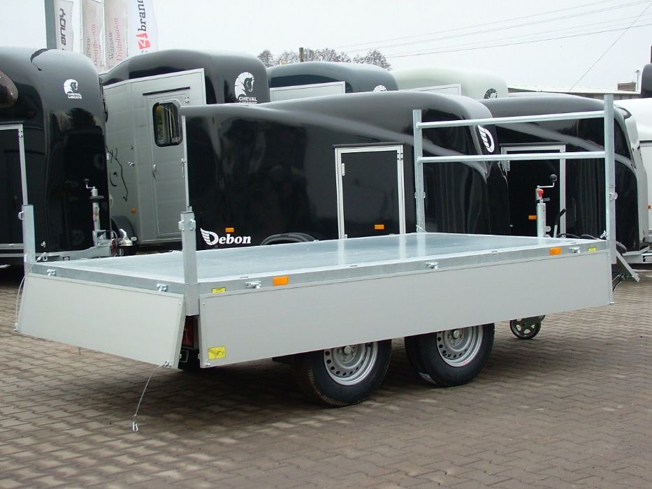 Przyczepa wywrotka hydrauliczna kipper, wywrotka na trzy strony.