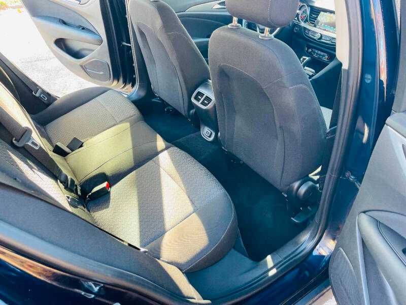 2018 Buick Regal TourX