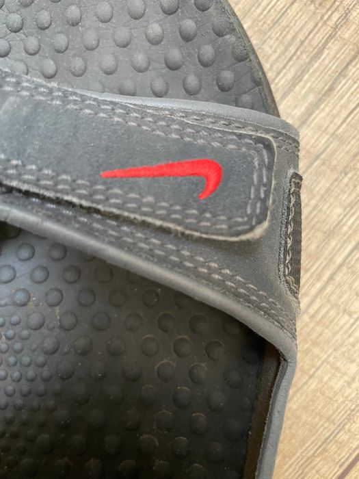 Nike Sandały męskie ciemnoszare, rozmiar: 38,5