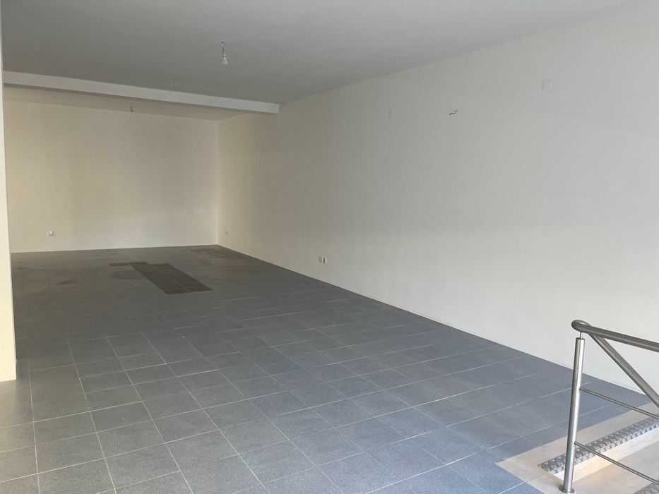 Alugo Loja 80 m2 ao Forno - Rio Tinto